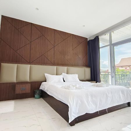 ビエンチャン Jenny Airport Lounge Bed & Breakfast エクステリア 写真